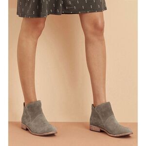 Kork-Ease® Ryder Short Ankle Boots in Gray Size 6.5/ excellent